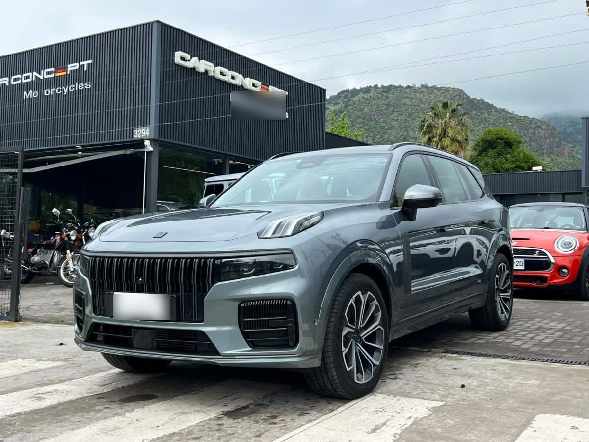 Lynk&Co 09 Híbrido 2.0 At 4x4 año 2025