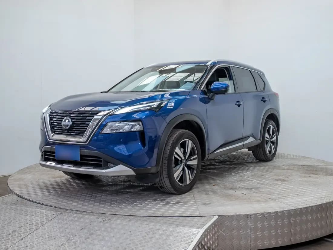Nissan X-Trail 2.5 Exclusive 3row At 4x4 año 2024