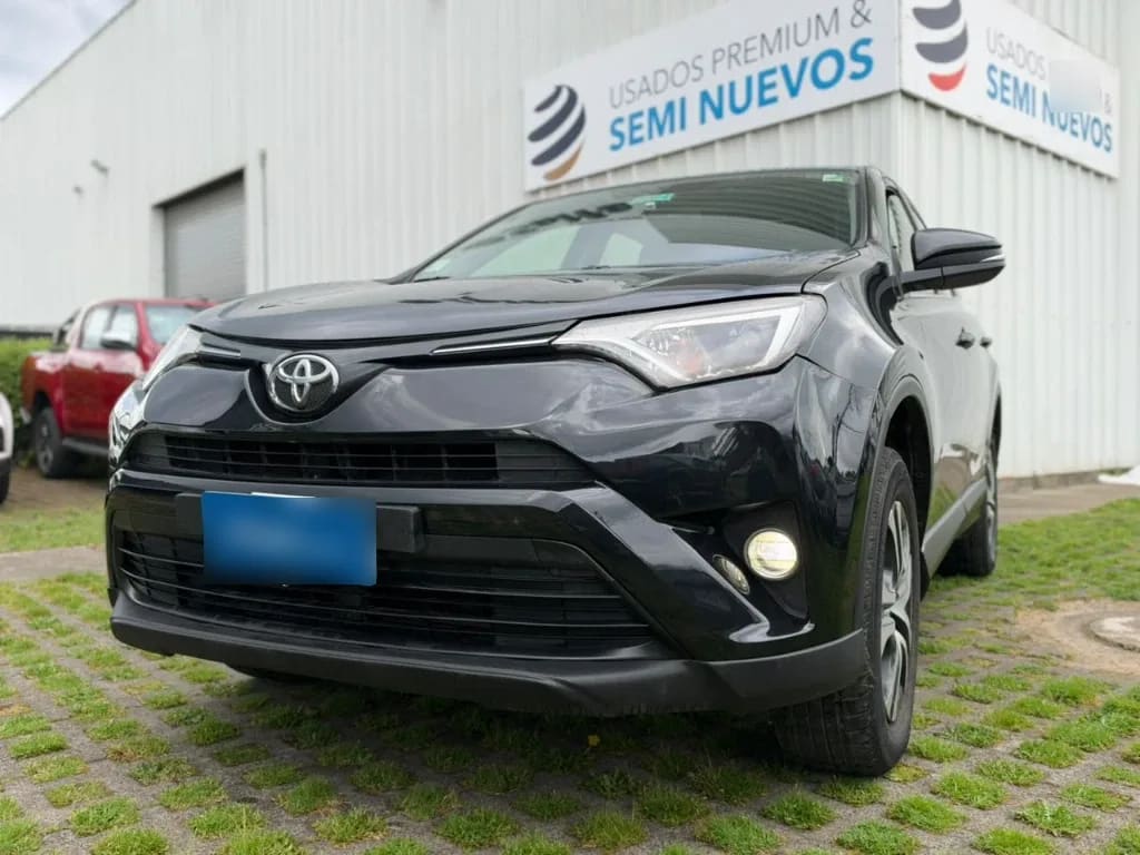 Toyota Rav4 2.0 Std 4x2 Mt año 2018 Toyota Rav4 2.0 Std 4x2 Mt año 2018