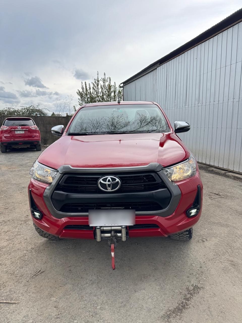 TOYOTA HILUX 2.4 Sr Mt 4x4 Diesel año 2023