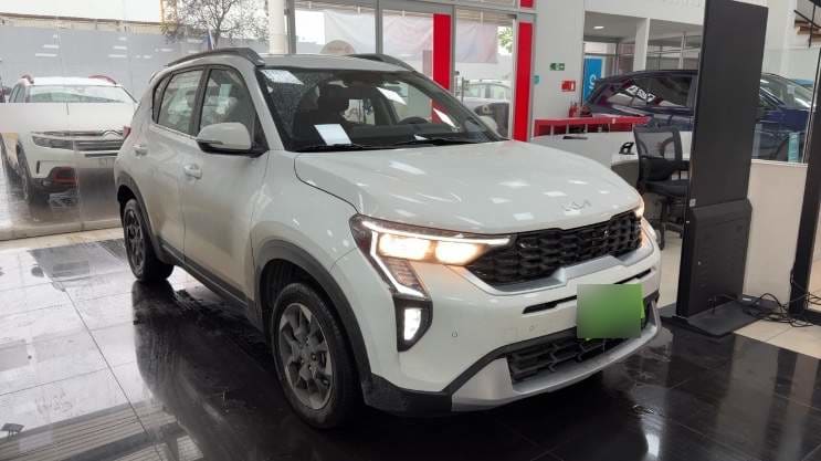 Kia Sonet 1.5 Ex Full 4x2 Ivt At 5p año 2026