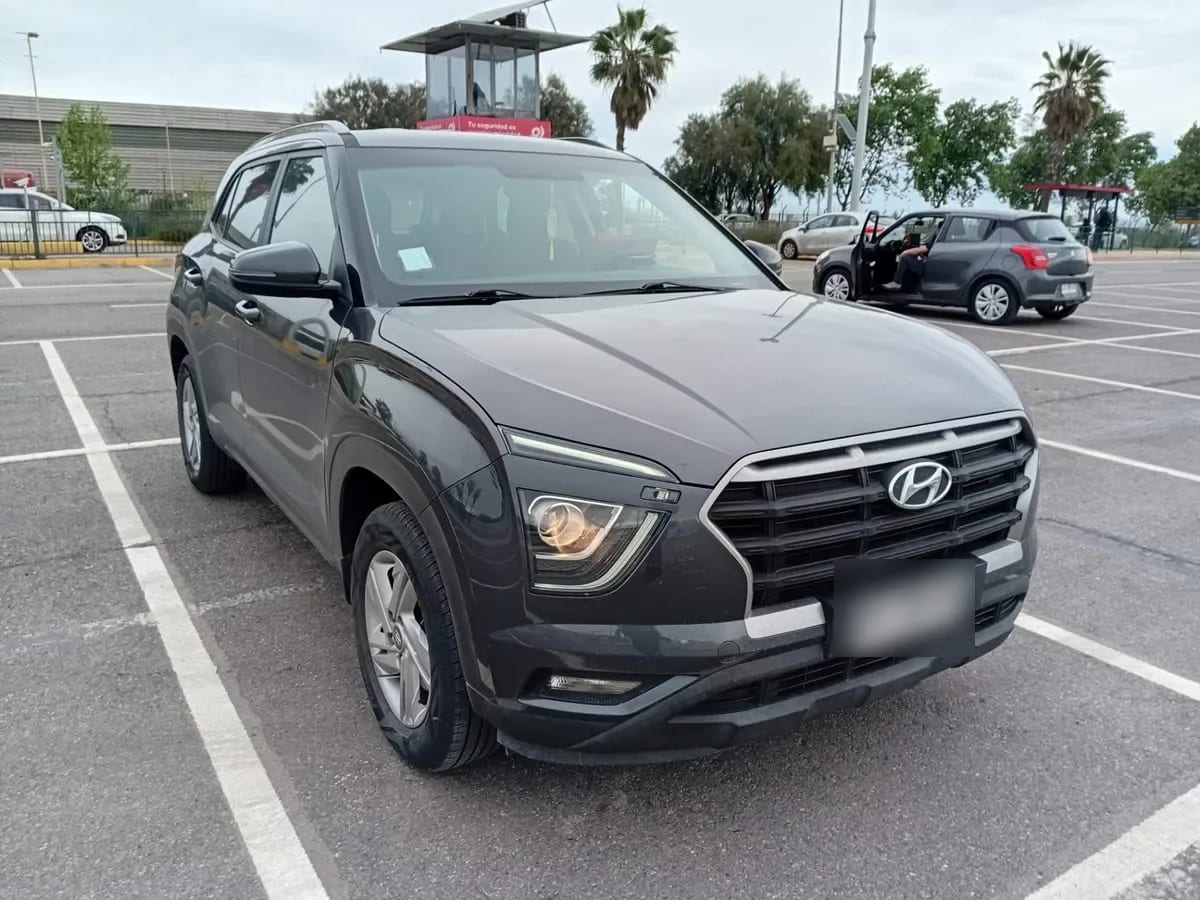 Hyundai Creta 1.5 Plus Su2i 4x2 Mt 5p año 2022