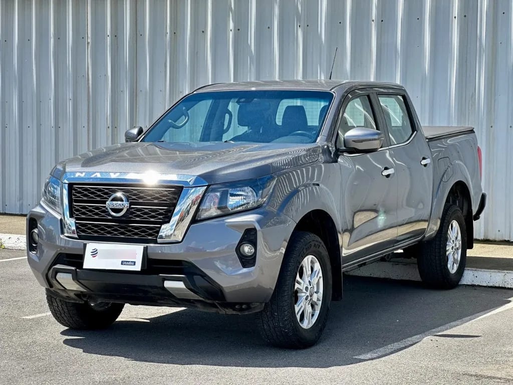 Nissan Navara Navara Dc 4x4 2.3tdi Xe At año 2023