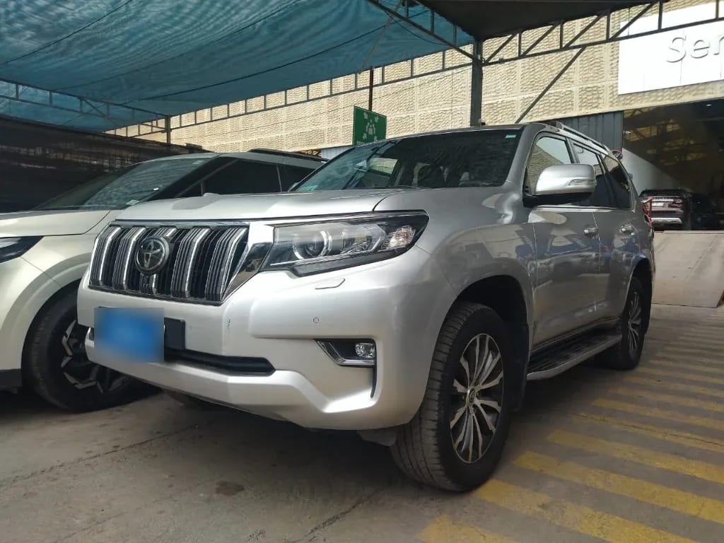 Toyota Land Cruiser Prado 4.0 Prado Vx-L Limited 5d At 4x4 año 2024