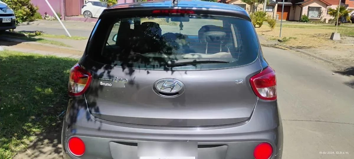 HYUNDAI GRAND I-10 1.2 Sdn Mt Gls 2ab Ac Abs Pe año 2019