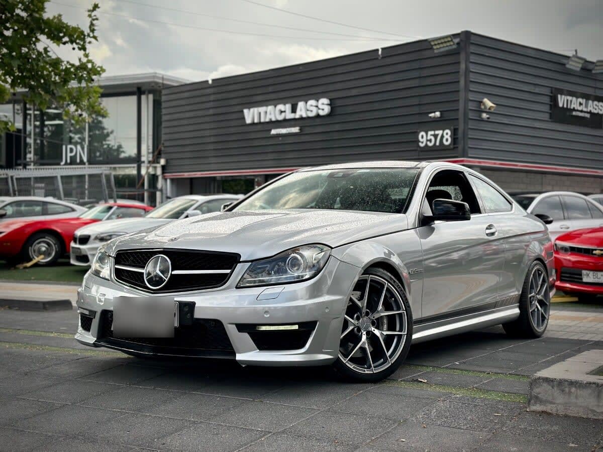 Mercedes-Benz C63 Amg año 2012 Mercedes-Benz C63 Amg año 2012