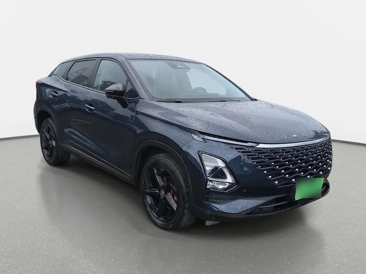 Omoda C5 1.5t Luxury 4x2 Cvt At 5p año 2025