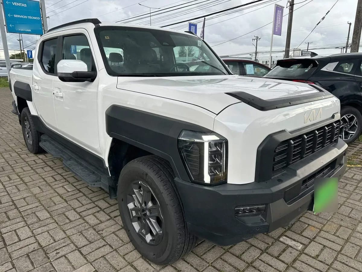 Kia Tasman 2.2t Ex Full Diesel 4x4 At 4p año 2026 Kia Tasman 2.2t Ex Full Diesel 4x4 At 4p año 2026