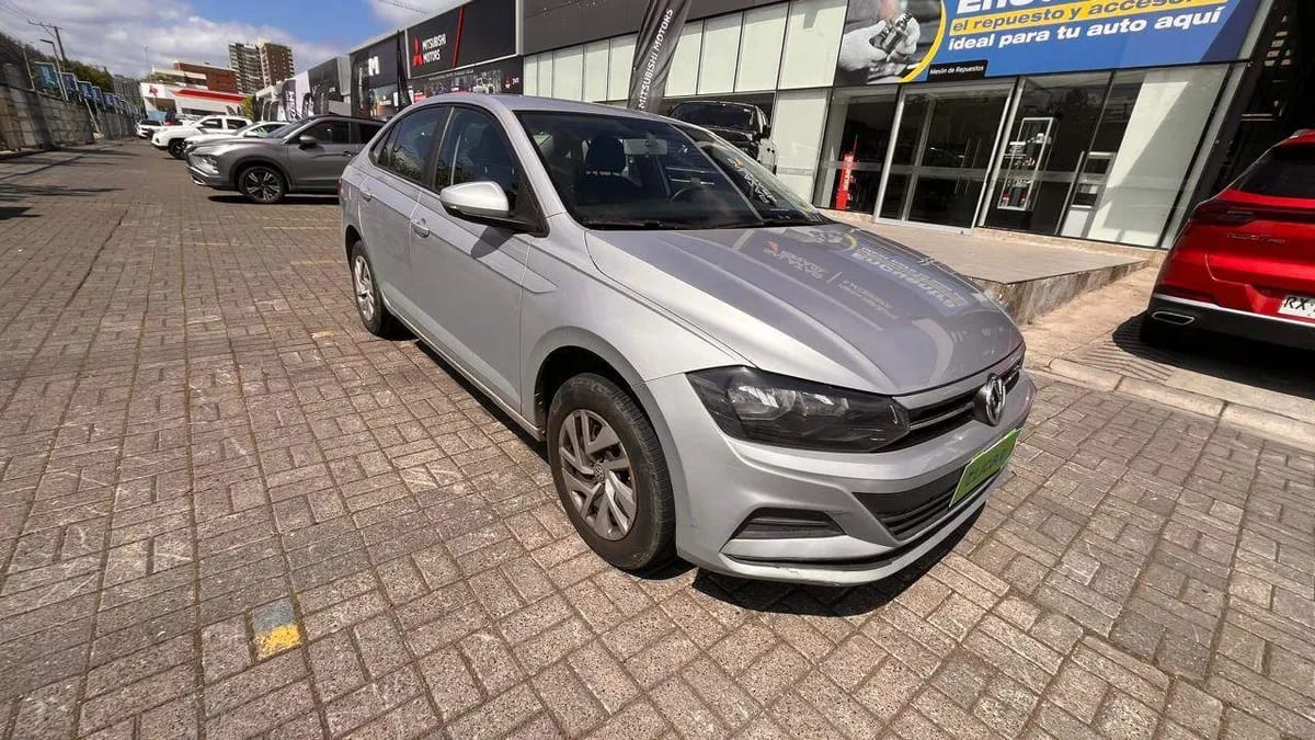 Volkswagen Virtus 1.6 Msi Trendline 4x2 Esc Mt 4p año 2021