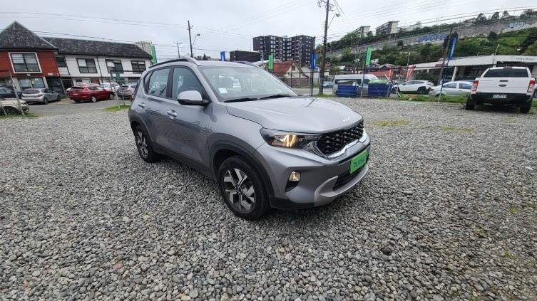 Kia Sonet 1.5 Ex 4x2 6mt 5p año 2023 Kia Sonet 1.5 Ex 4x2 6mt 5p año 2023