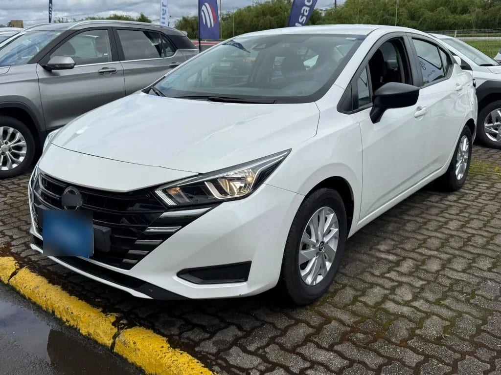 Nissan Versa Sense 1.6 Mt 4x2 año 2025