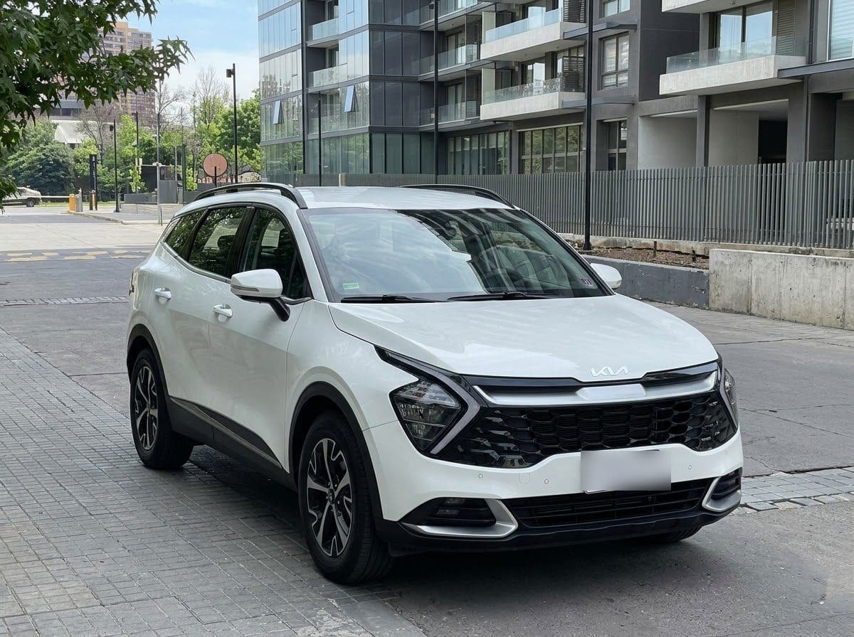 Kia Sportage 2.0 Crdi Diesel Ex Dsl Aut 4x2 año 2023