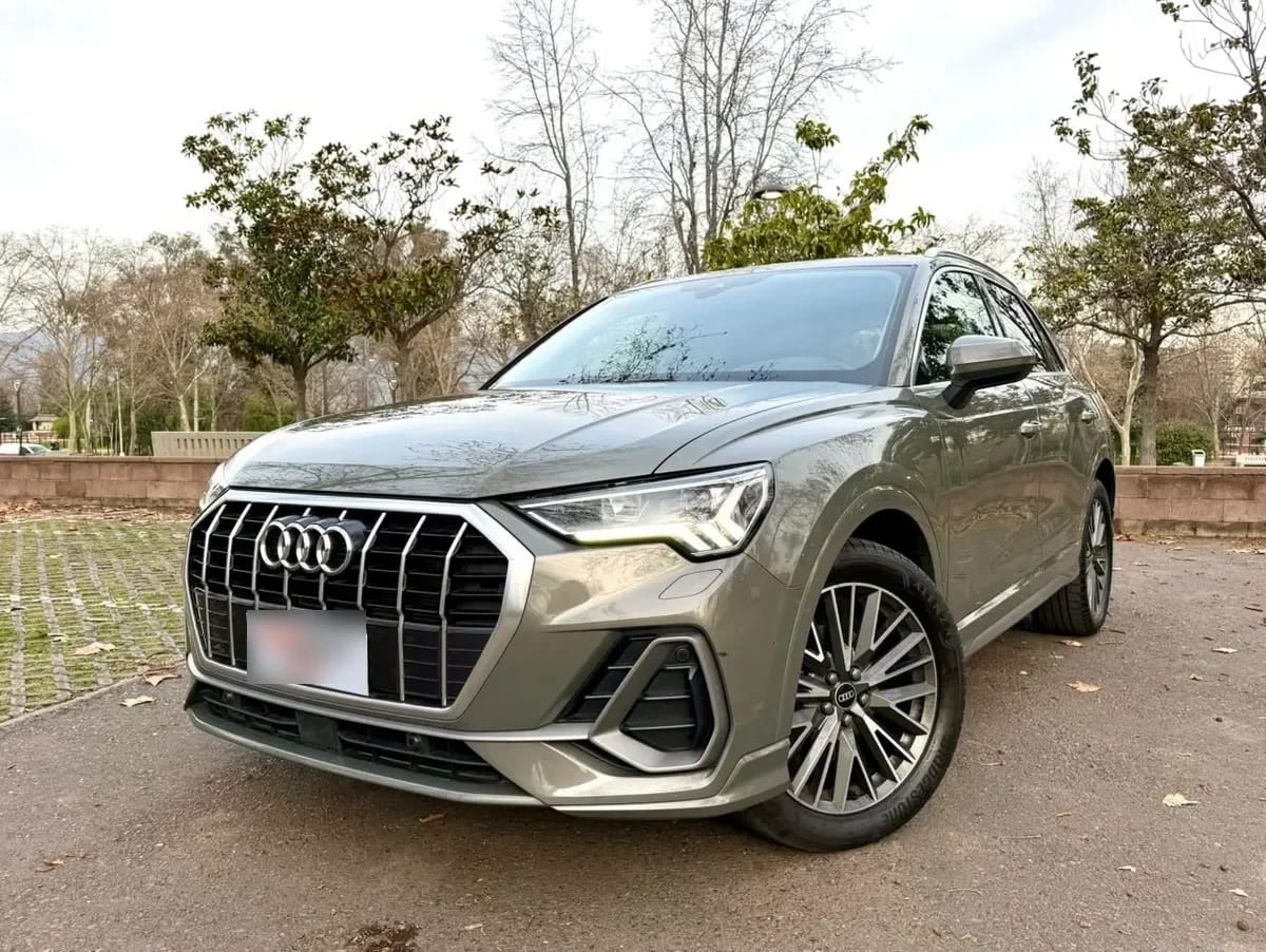 Audi Q3 35tfsi S-Line año 2023 Audi Q3 35tfsi S-Line año 2023