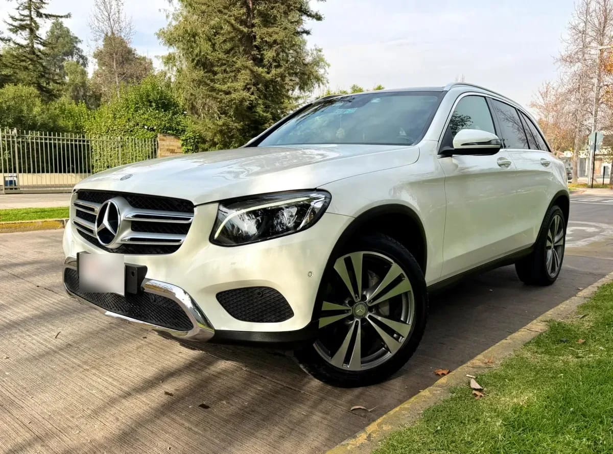 Mercedes-Benz Glc 250 . año 2017