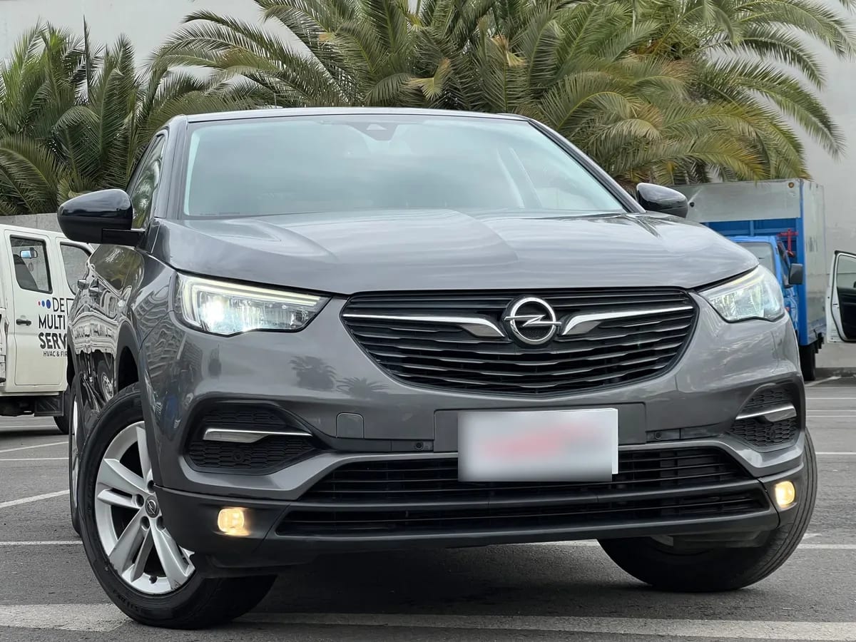 Opel Grandland 1.6 Aut año 2021 Opel Grandland 1.6 Aut año 2021