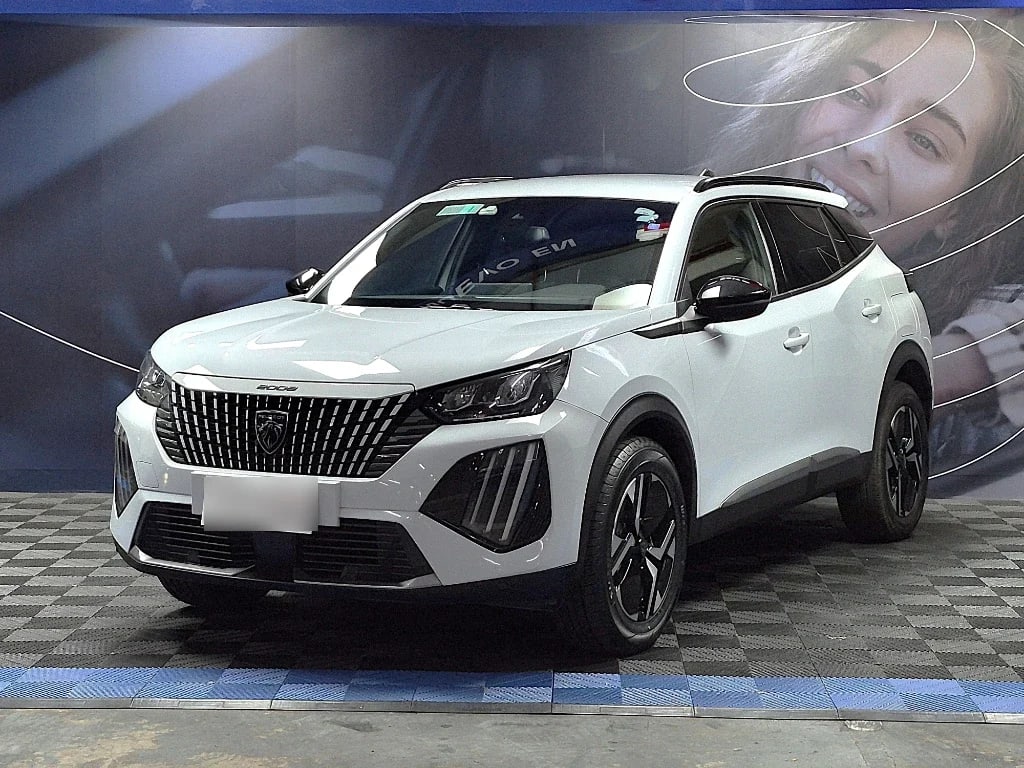 Peugeot 2008 Allure Bluehdi 130 Eat8 año 2024
