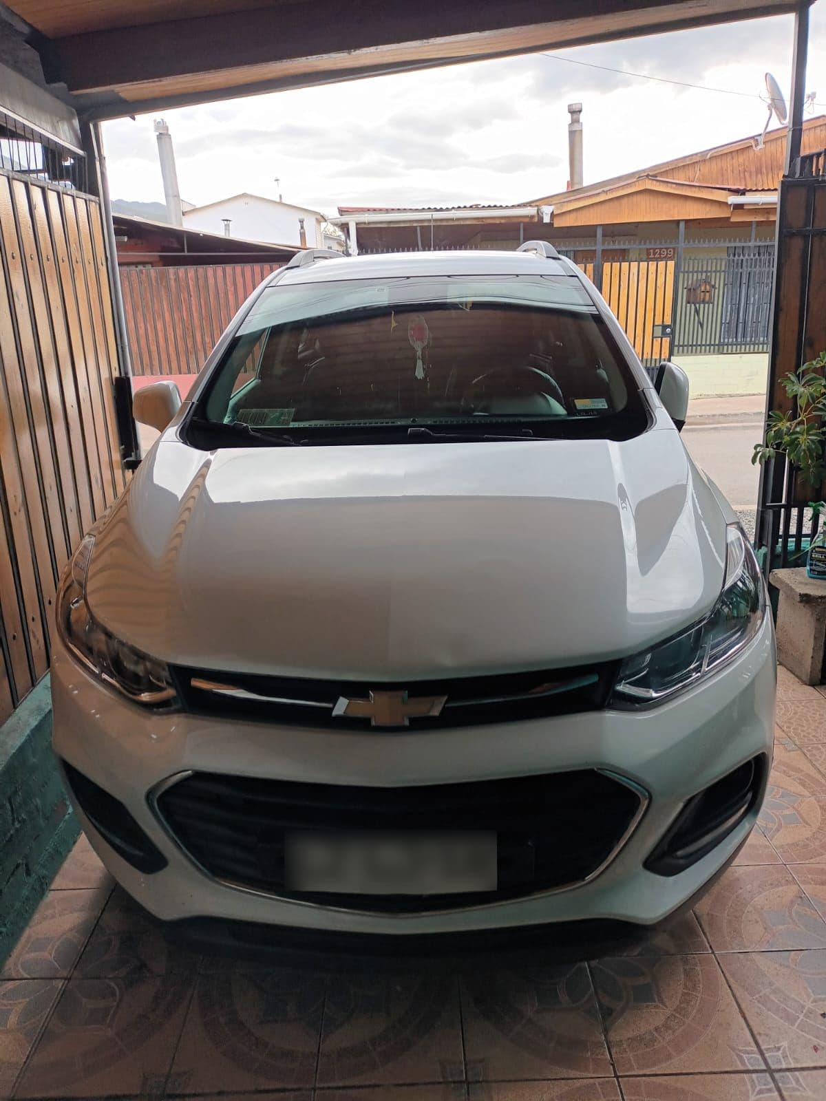 CHEVROLET TRACKER 1.8 Lt At 4x4 año 2020