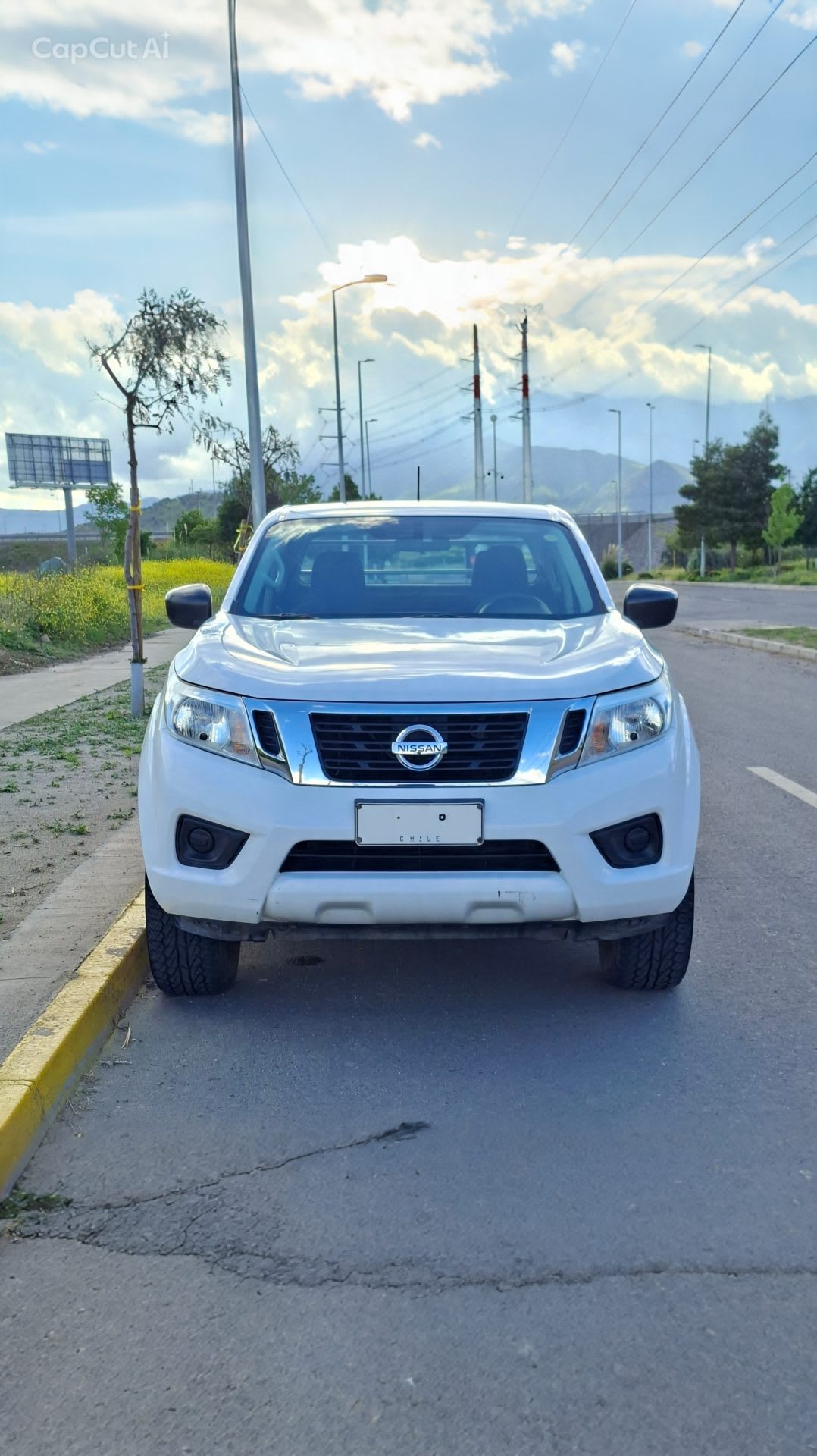 NISSAN NP300 2.5 Dc Xe Mt año 2018 NISSAN NP300 2.5 Dc Xe Mt año 2018