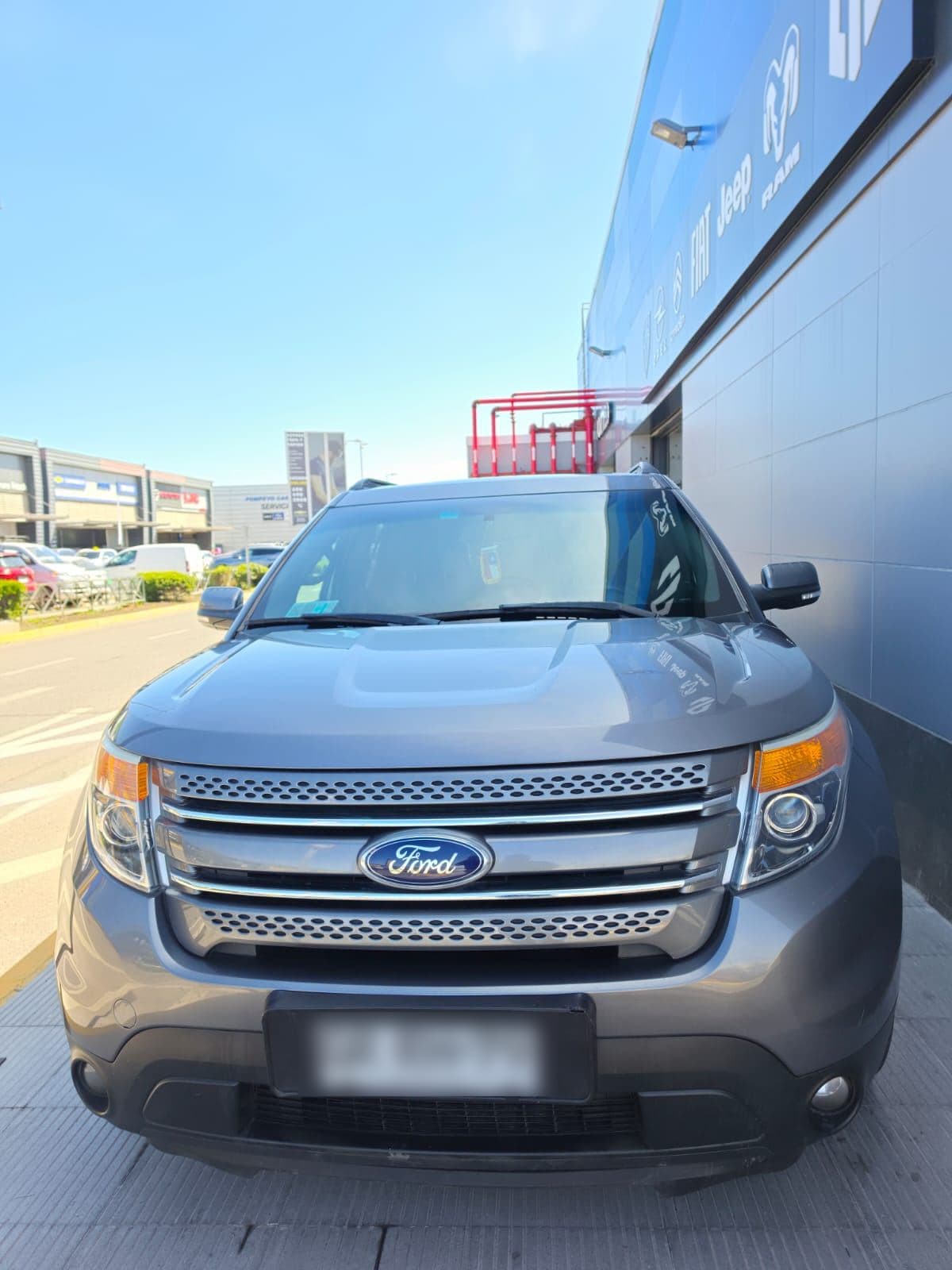 FORD EXPLORER 3.5 Xlt 3r At 4x4 año 2015