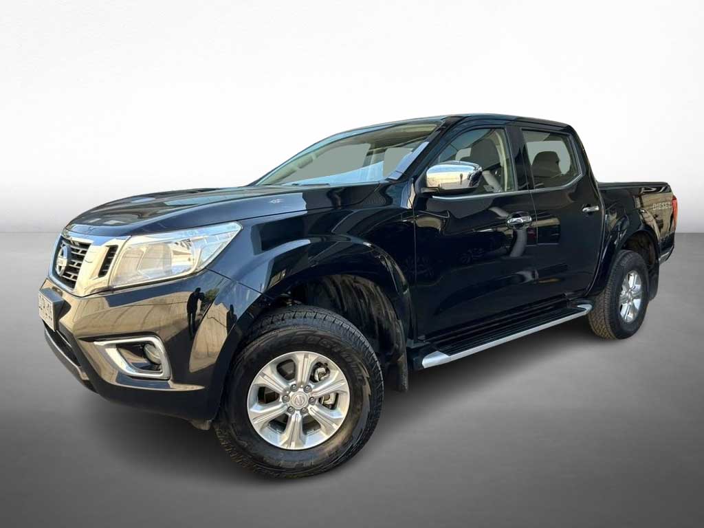 Nissan Np300 Dc Xe 2.3d Mt año 2019