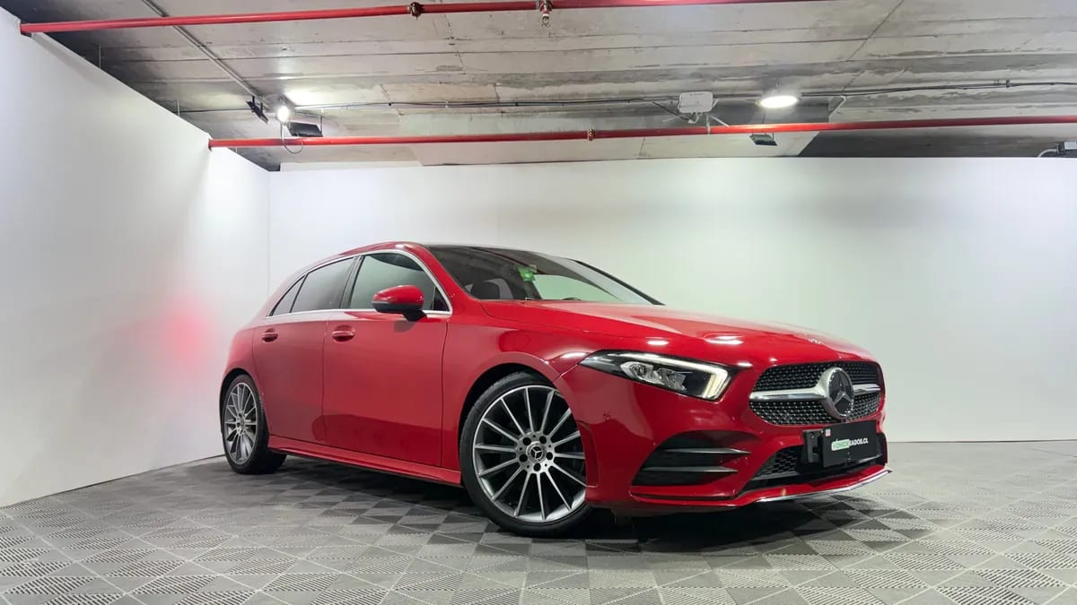 Mercedes-Benz A250 Amg Line At 2.0 año 2020