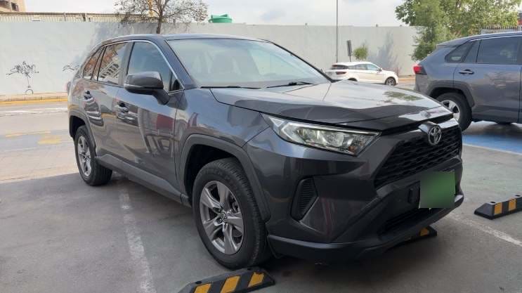 Toyota Rav 4 2.0 Le 4x2 Cvt At 5p año 2022