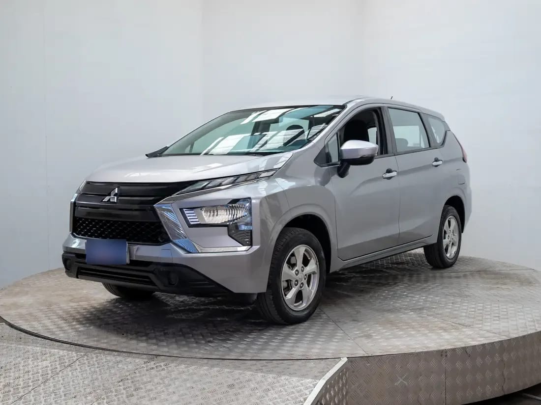 Mitsubishi Xpander 1.5 Gl Mt año 2024 Mitsubishi Xpander 1.5 Gl Mt año 2024