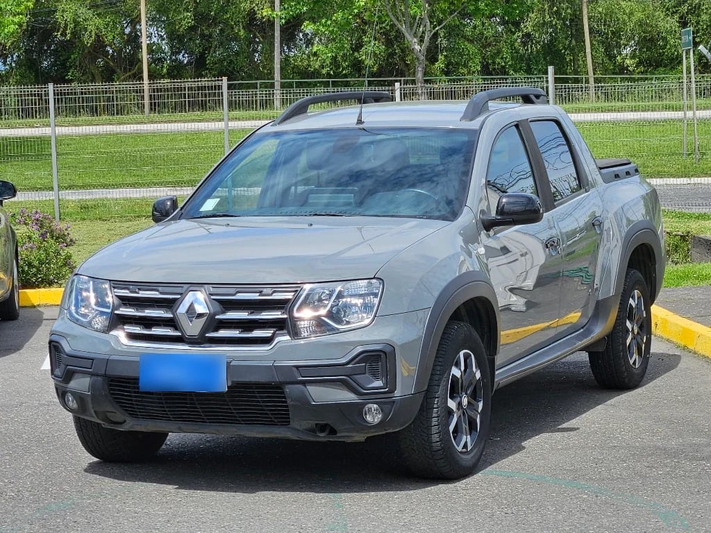 Renault Oroch 1.3 Turbo At año 2023 Renault Oroch 1.3 Turbo At año 2023