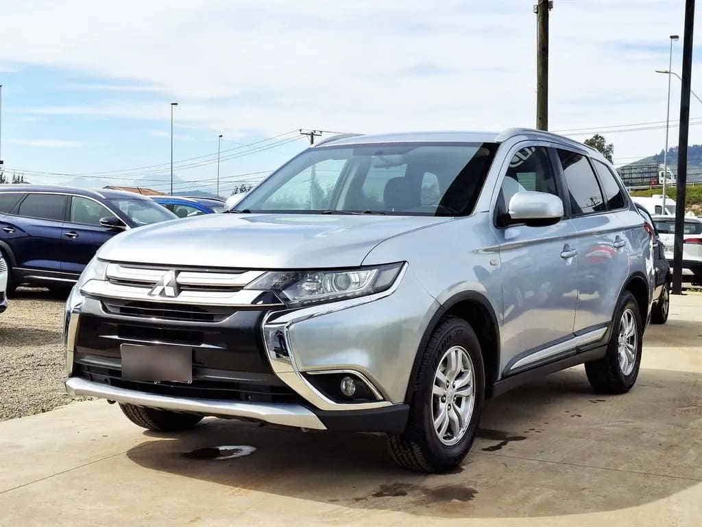 Mitsubishi Outlander 2.0 At año 2017 Mitsubishi Outlander 2.0 At año 2017