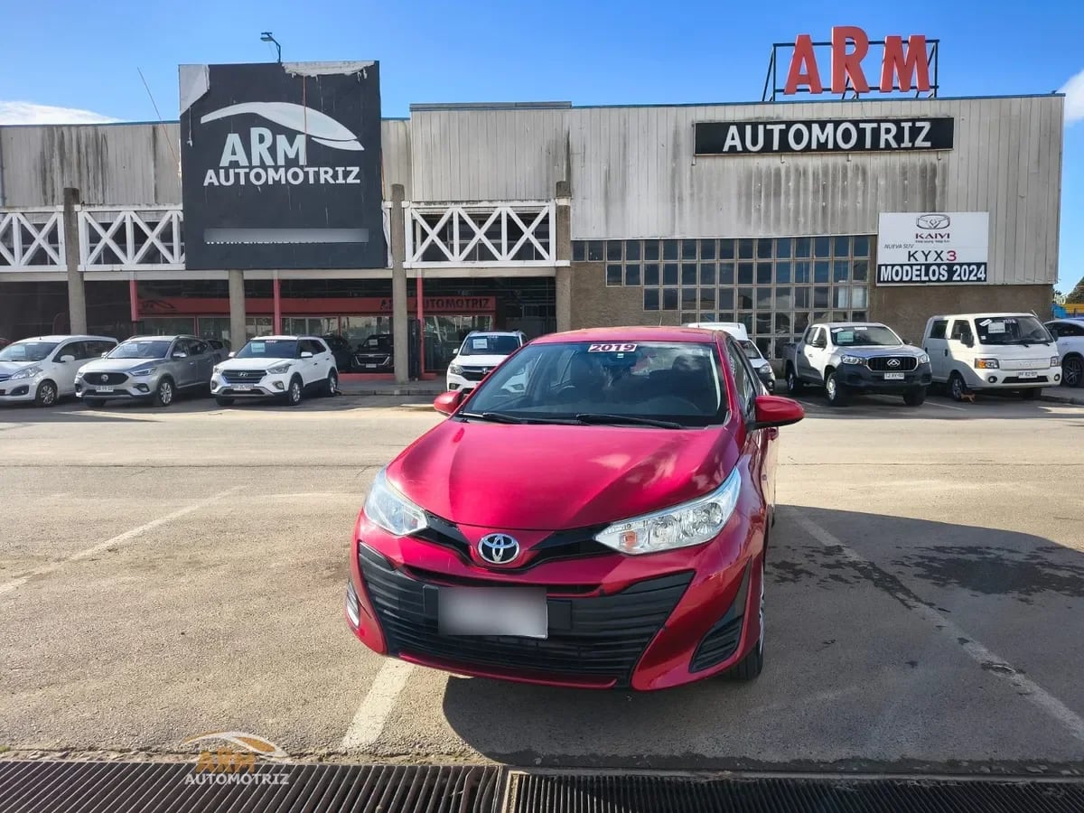 Toyota Yaris 1.5 año 2019 Toyota Yaris 1.5 año 2019