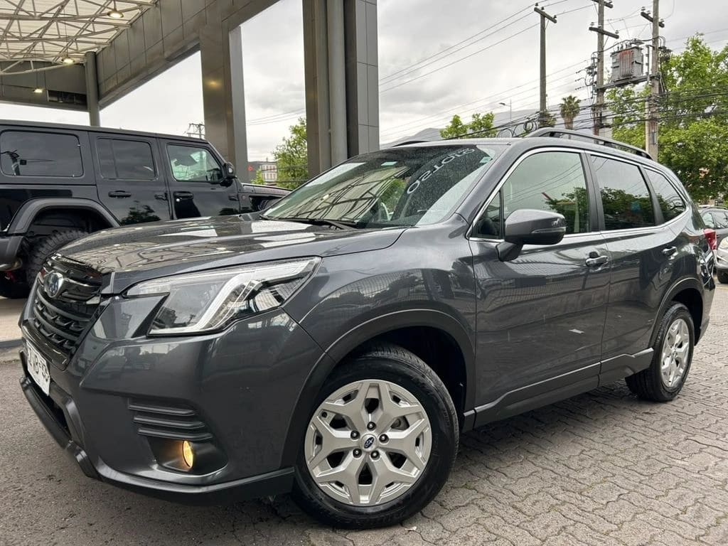 Subaru Forester 2.0 Awd Cvt año 2023