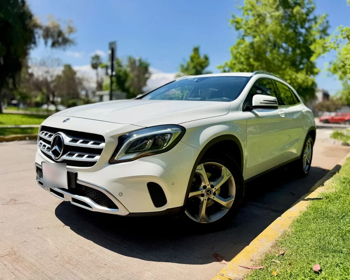 Mercedes-Benz Gla 200 At año 2019