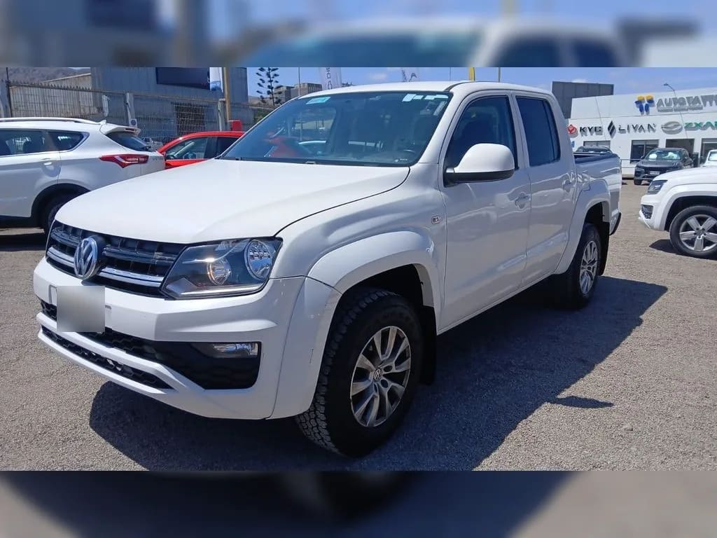 Volkswagen Amarok 2.0 Diesel 4x2 T/m año 2023 Volkswagen Amarok 2.0 Diesel 4x2 T/m año 2023