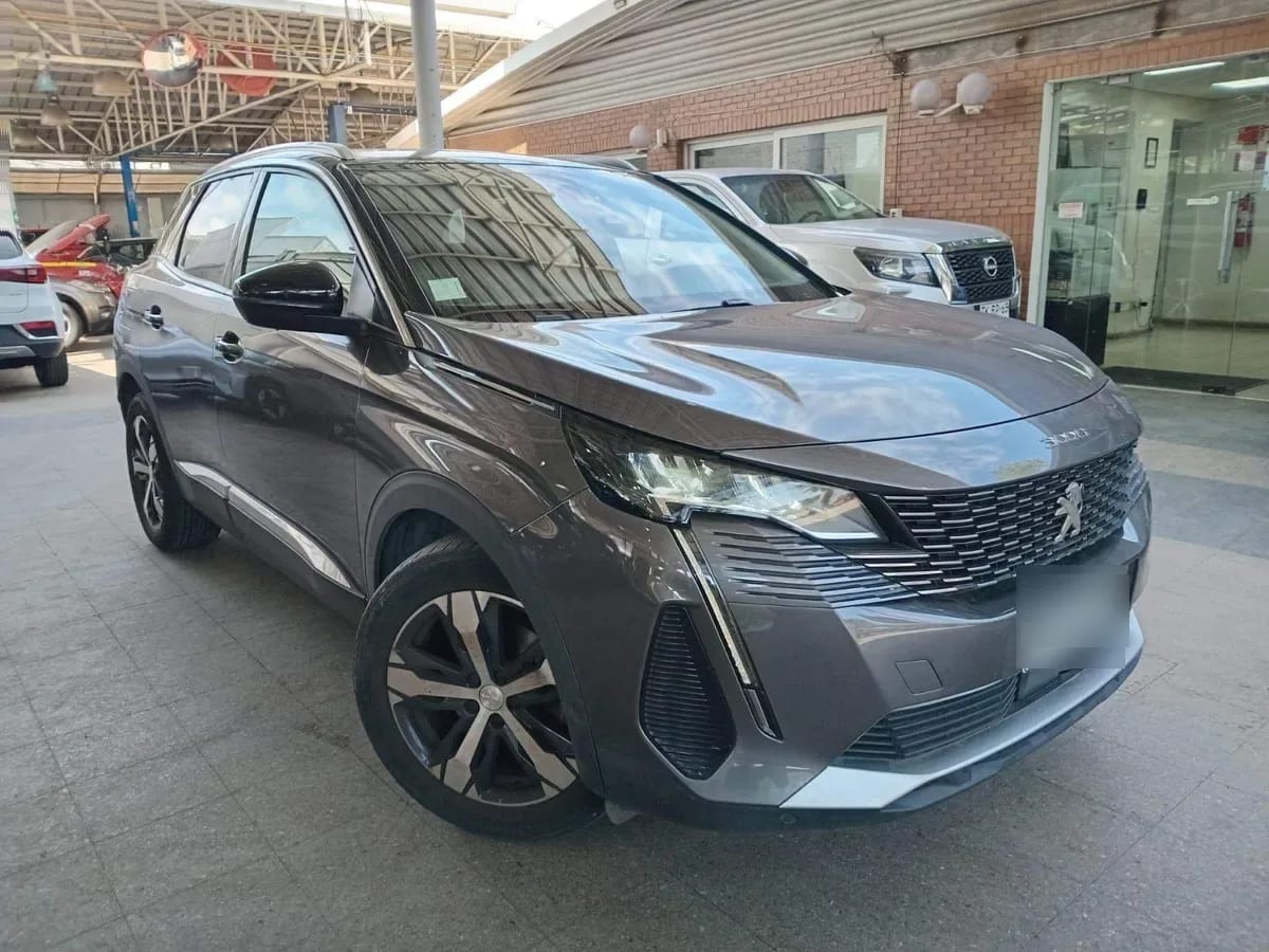 Peugeot 3008 1.6 Allure Pack Thp 4x2 165 Eat6 5p año 2022 Peugeot 3008 1.6 Allure Pack Thp 4x2 165 Eat6 5p año 2022