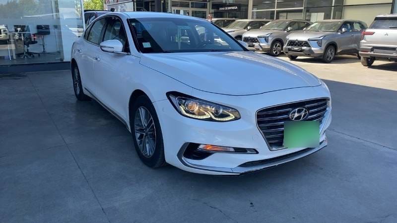 Hyundai Azera 3.0 Ig Gdi Premium 4x2 At 4p año 2018 Hyundai Azera 3.0 Ig Gdi Premium 4x2 At 4p año 2018
