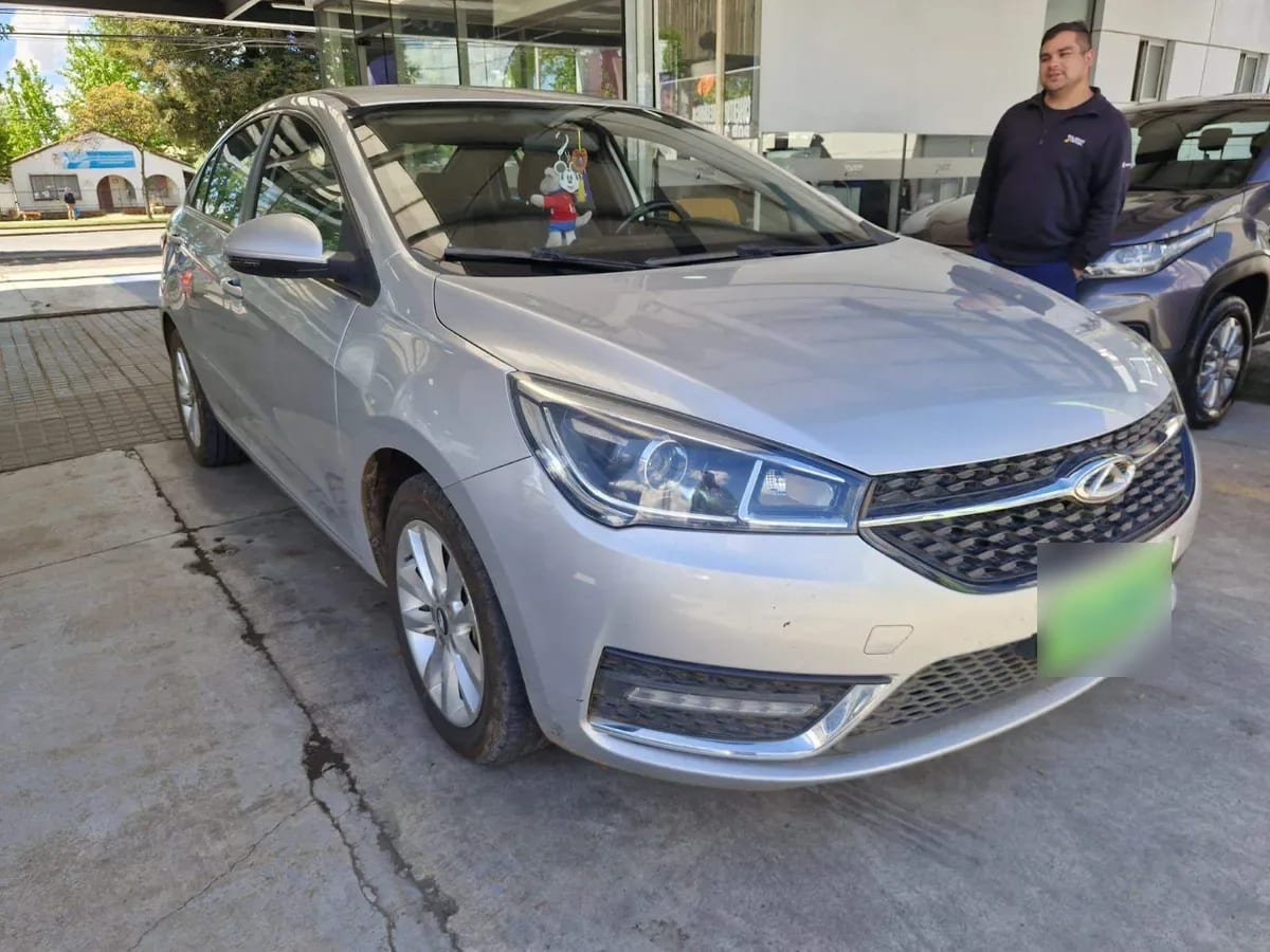 Chery Arrizo 5 1.5 Gls 4x2 Mt 4p año 2022