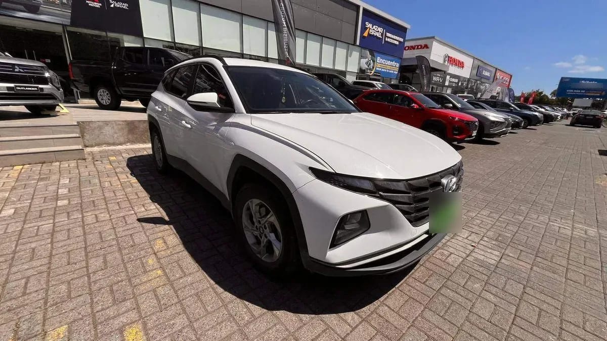 Hyundai Tucson 2.0 Nx4 Plus 2wd Mt 5p año 2023