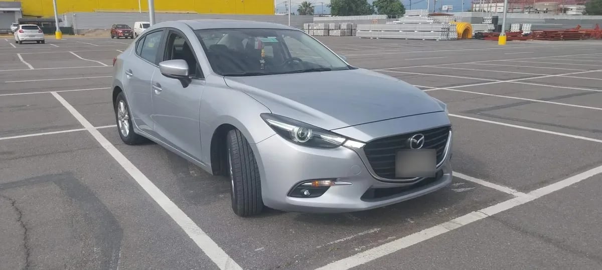 Mazda 3 2.0 V 4x2 Sdn Sunroof 6at 4p año 2018