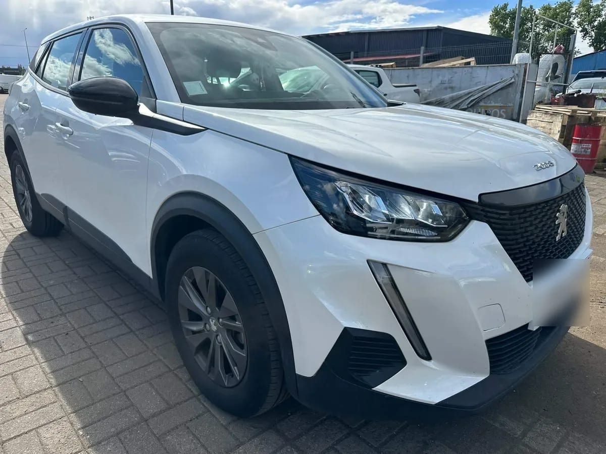 Peugeot 2008 1.2 Active Pack Puretech 130 4x2 Mt 5p año 2024 Peugeot 2008 1.2 Active Pack Puretech 130 4x2 Mt 5p año 2024