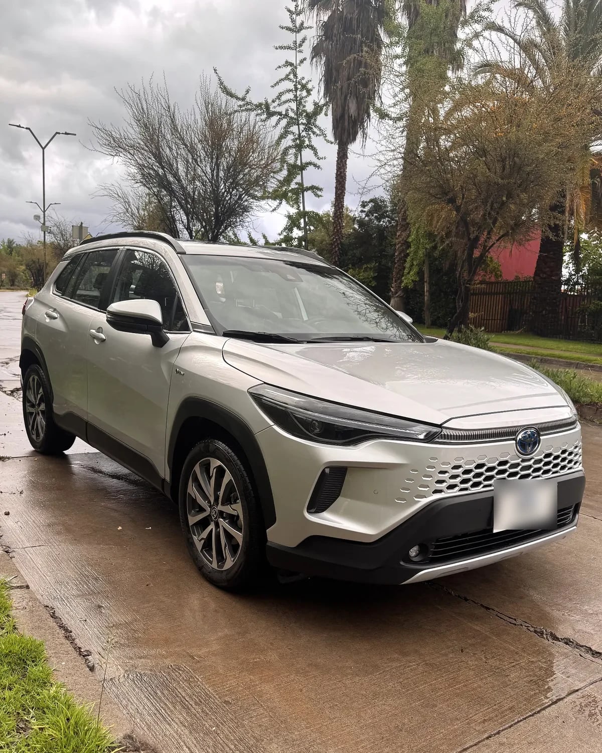 TOYOTA COROLLA 1.8 Cross Seg At Hibrido año 2025