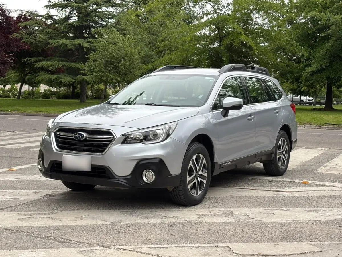 Subaru Outback 2.5 Awd año 2020 Subaru Outback 2.5 Awd año 2020