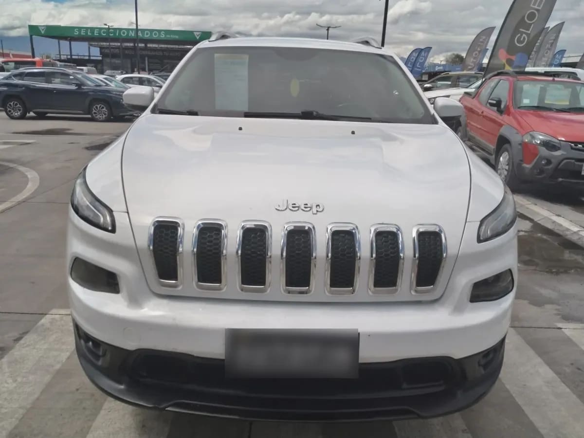 JEEP CHEROKEE 2.4 Longitude At 4x4 año 2016 JEEP CHEROKEE 2.4 Longitude At 4x4 año 2016