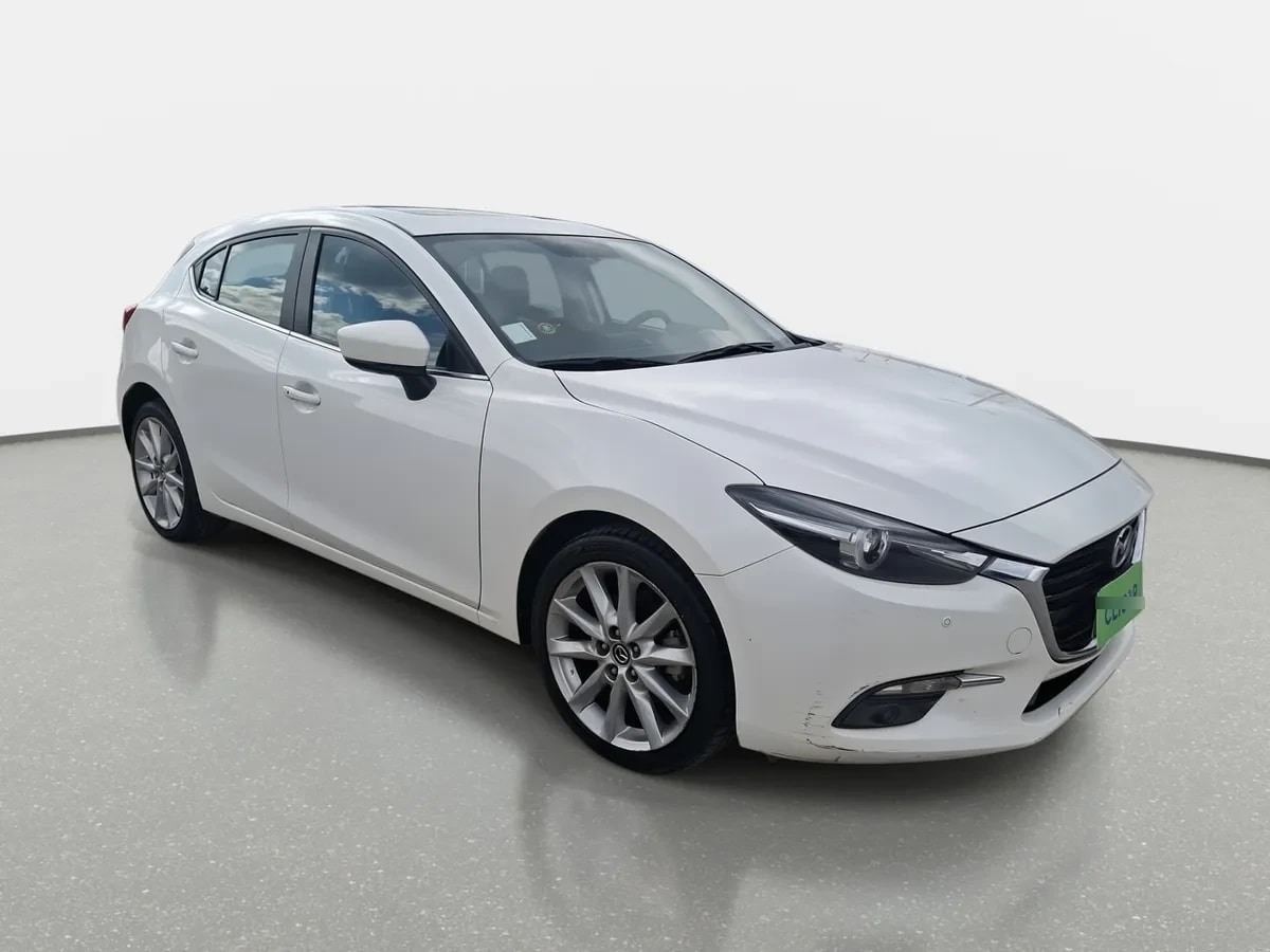 Mazda 3 2.5 Gt Sport 4x2 Audio Bose 6mt 5p año 2019 Mazda 3 2.5 Gt Sport 4x2 Audio Bose 6mt 5p año 2019