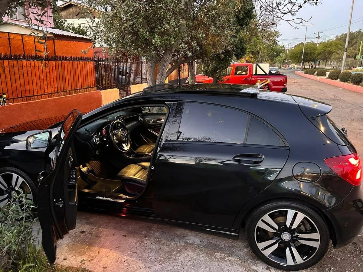 MERCEDES BENZ A200 D 2.1 A200 año 2017 MERCEDES BENZ A200 D 2.1 A200 año 2017
