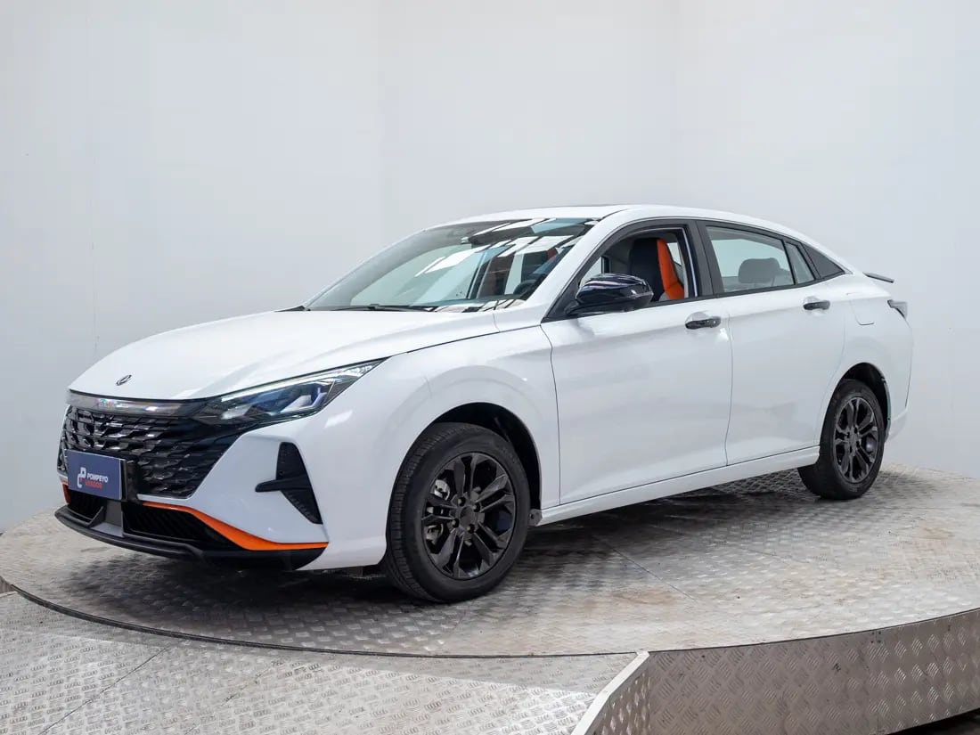 Dongfeng Aeolus Y3 1.5 Luxury 4x2 At 4p año 2024
