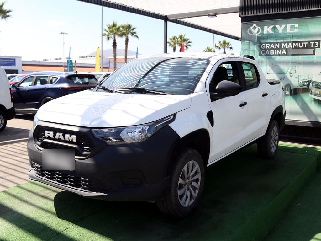 Ram 700 1.4 Slt 4x2 año 2023