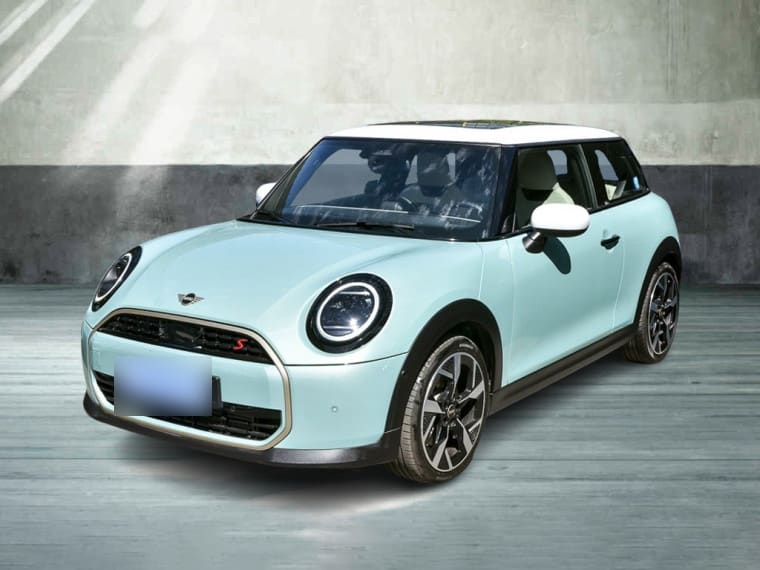 Mini Cooper S 2.0 Hb 3p Jcw año 2024 Mini Cooper S 2.0 Hb 3p Jcw año 2024