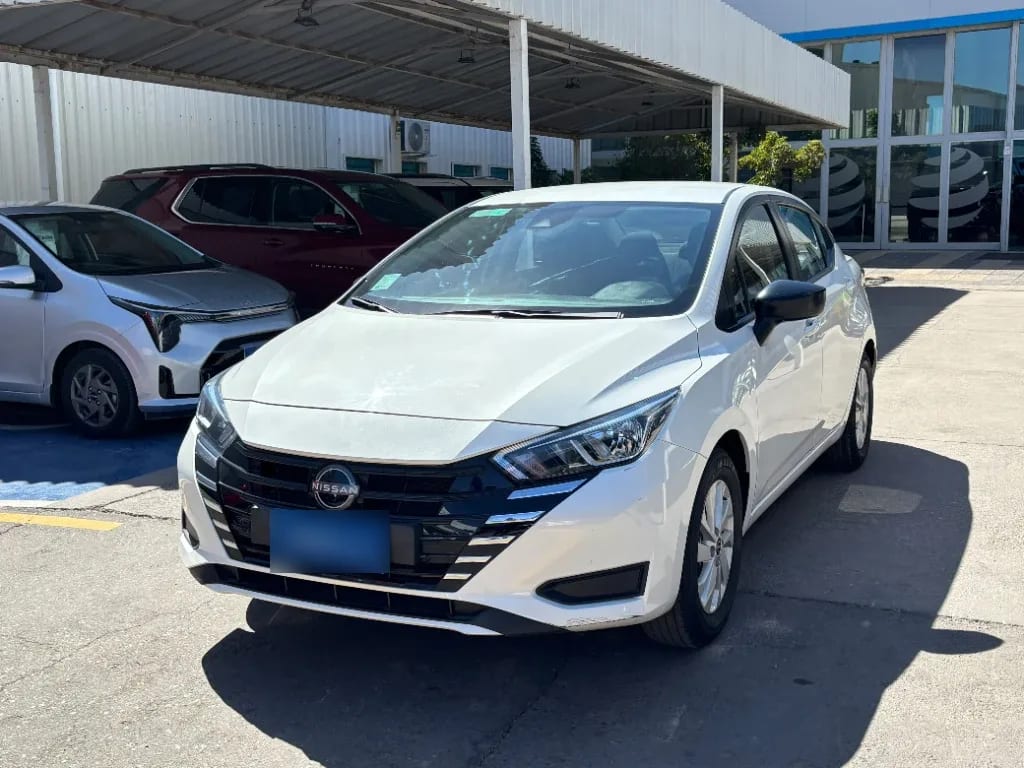 Nissan Versa Sense 1.6 Mt 4x2 año 2025