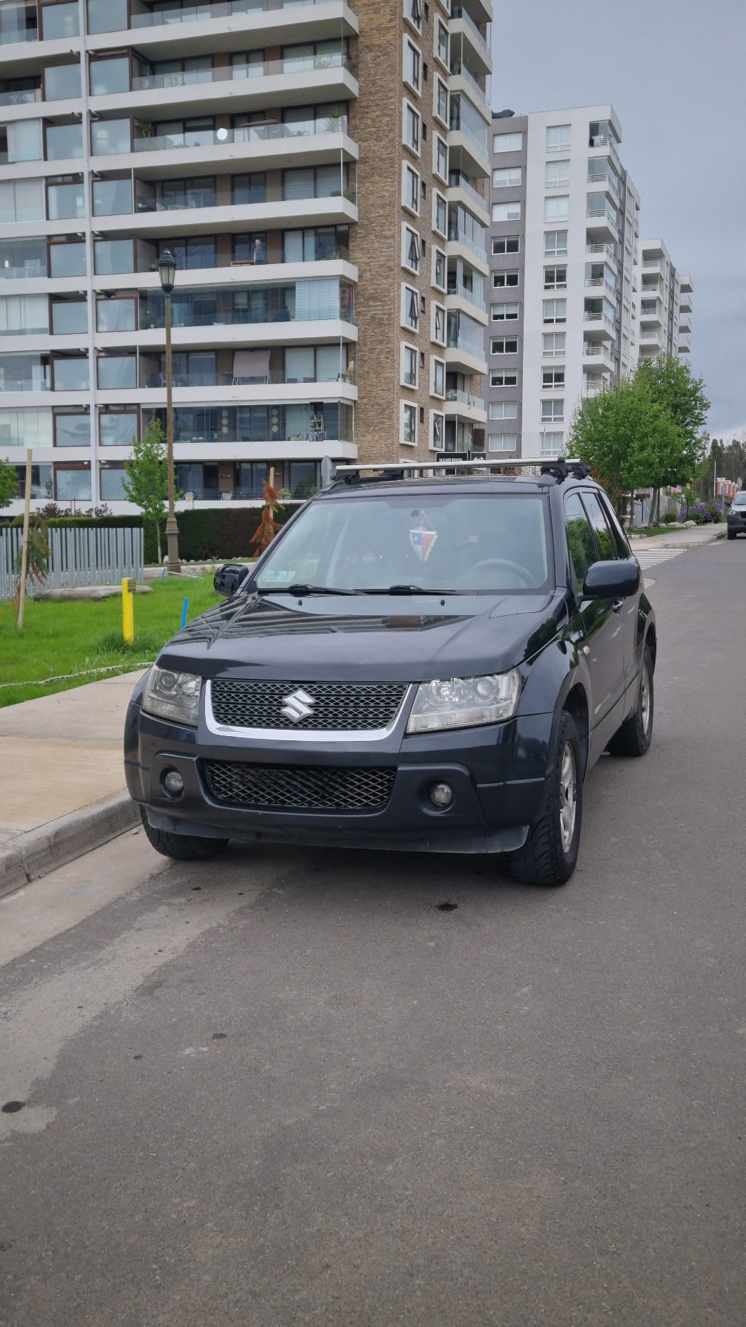 SUZUKI GRAND NOMADE 2.0 Mt Glx 4x2 año 2011