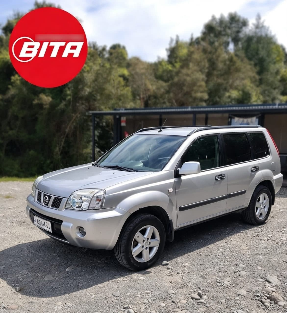NISSAN X-TRAIL 2.5 S 4x4 Mt año 2010 NISSAN X-TRAIL 2.5 S 4x4 Mt año 2010